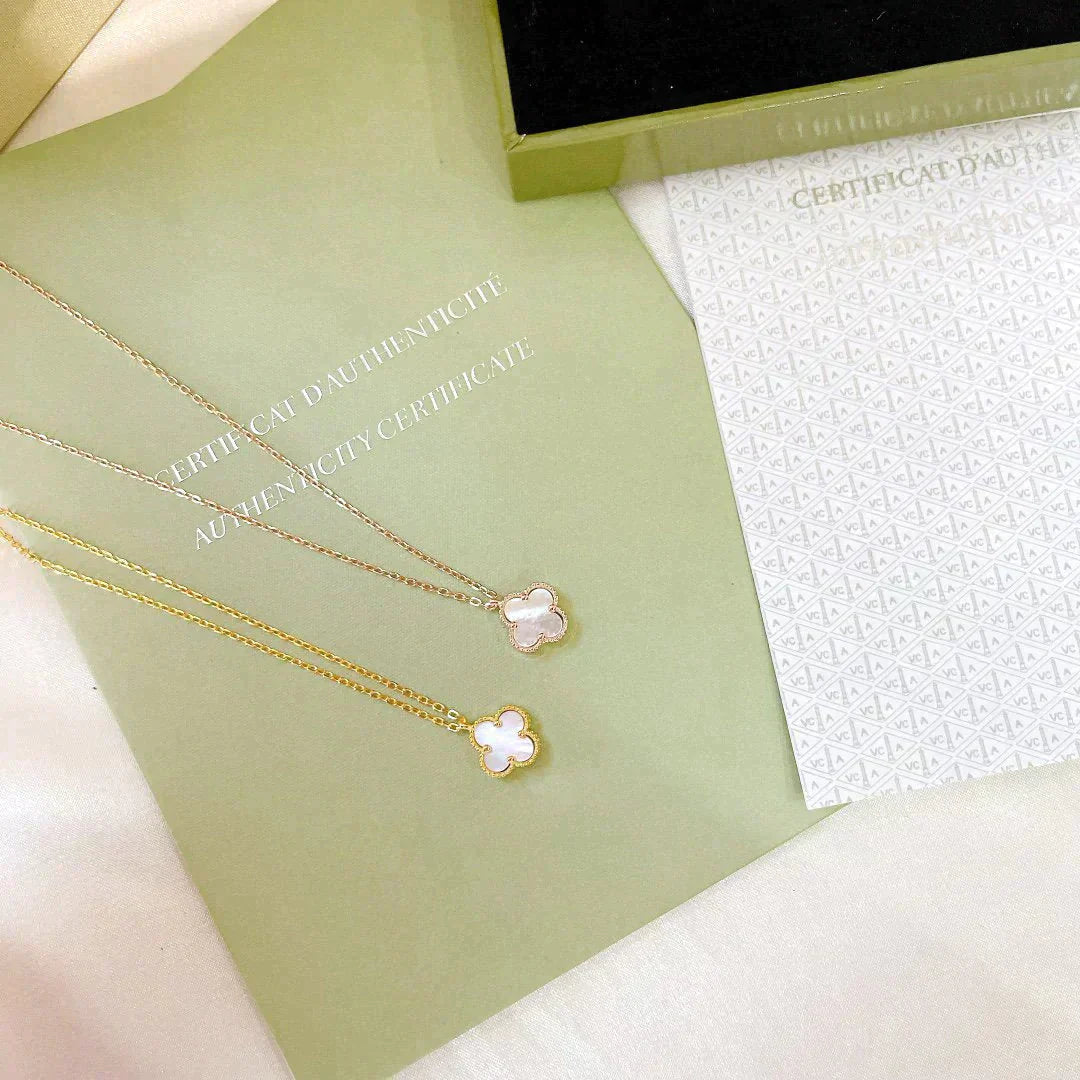 [Regal Jewels]CLOVER MINI 9.5MM WHITE MOTHER-OF-PEARL NECKLACE