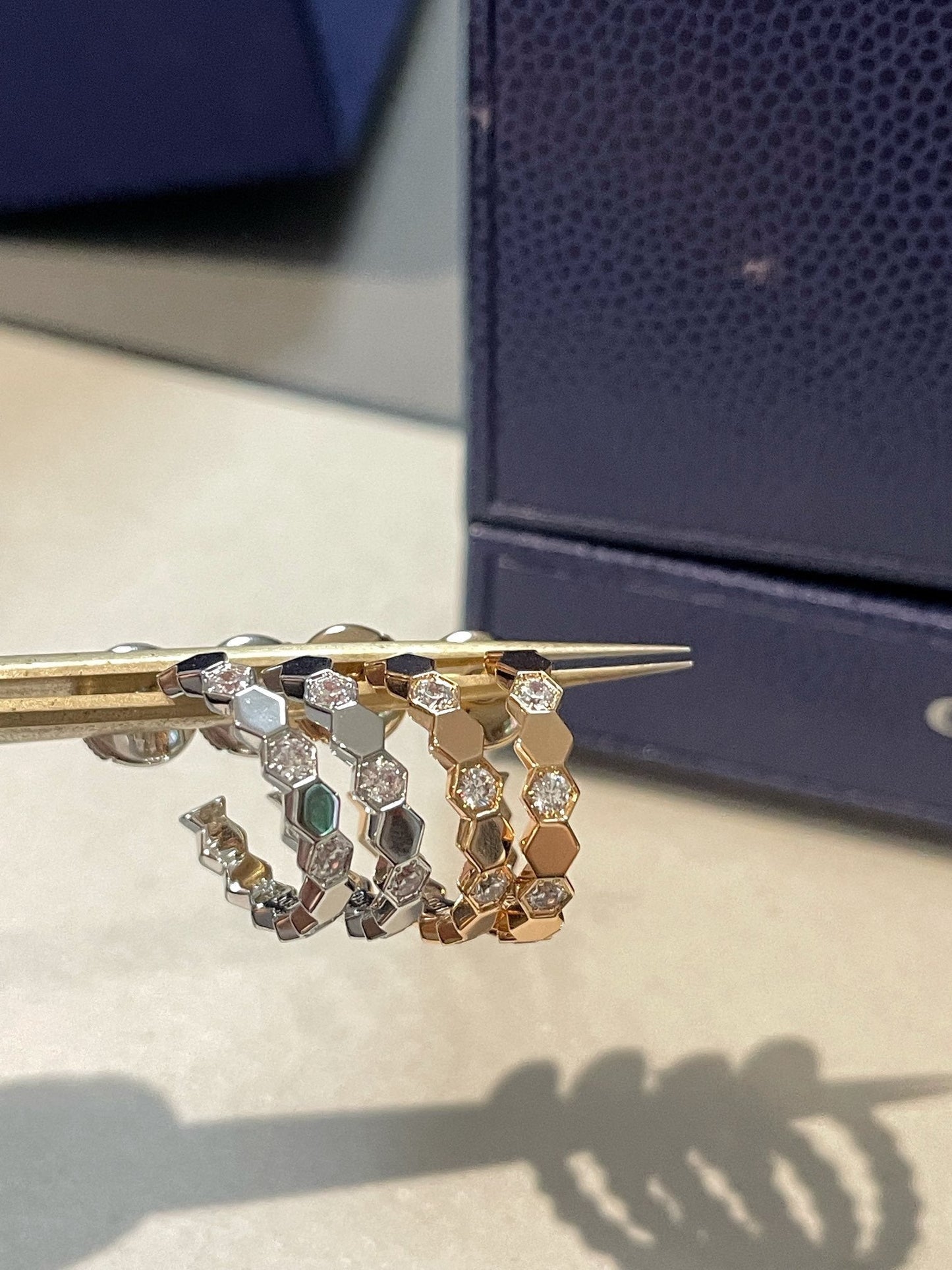 [Regal Jewels]Hollow Design Four-Leaf Clover Flower Shape Ring
