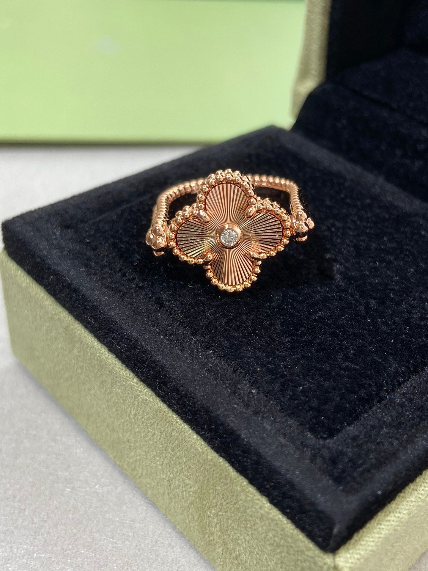 [Regal Jewels]CLOVER RIVERSIBLE ROSE GOLD RING