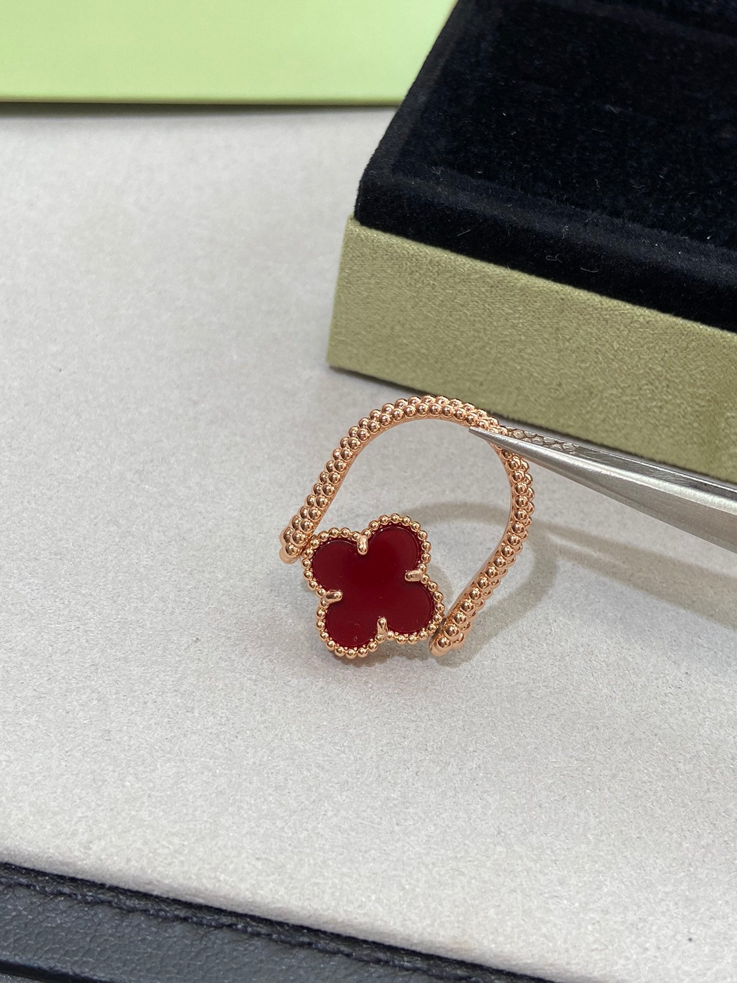 [Regal Jewels]CLOVER RIVERSIBLE ROSE GOLD RING