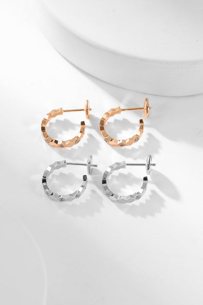 [Regal Jewels]BEE LOVE DIAMOND HOOP EARRINGS