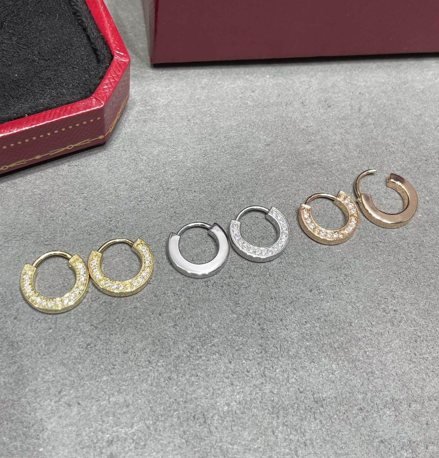 [Regal Jewels]LOVE DIAMOND EARRINGS