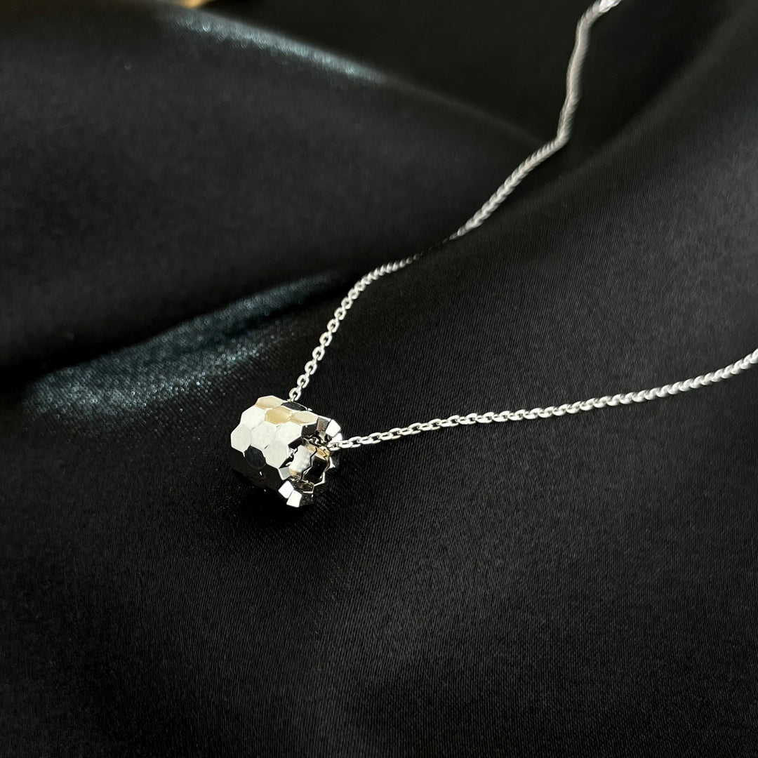 [Regal Jewels]BEE MINI NECKLACE