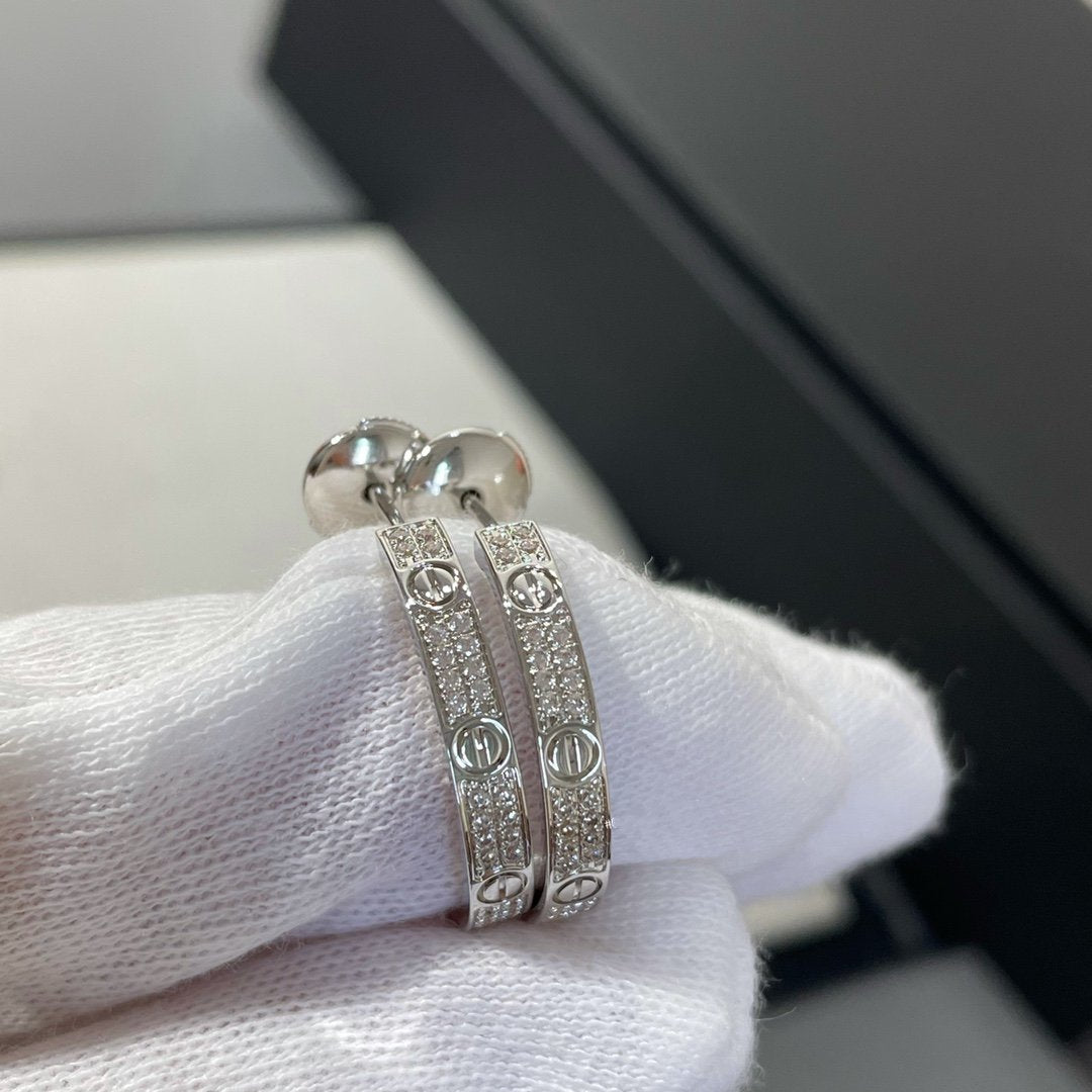 [Regal Jewels]LOVE DIAMOND SILVER HOOP EARRINGS