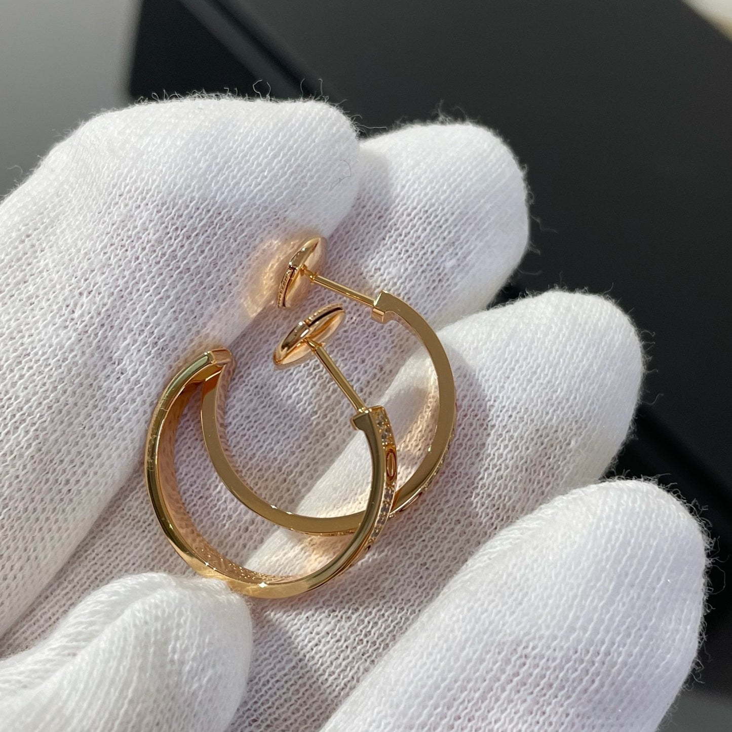 [Regal Jewels]LOVE DIAMOND PINK GOLD HOOP EARRINGS