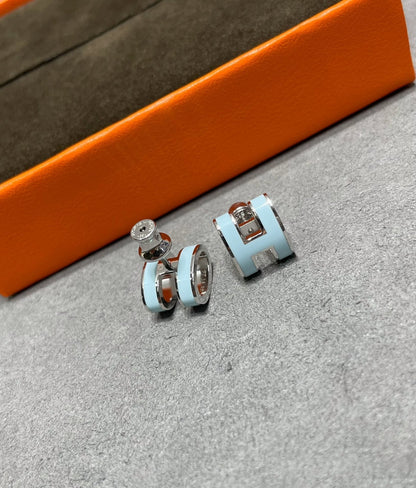 [Regal Jewels]POP H SKY BLUE STUD EARRINGS