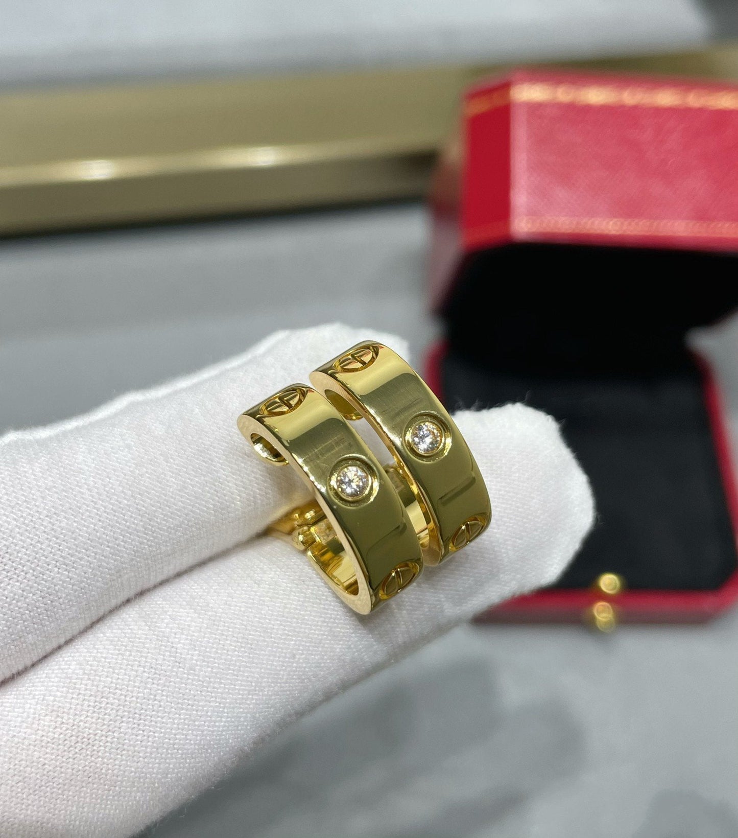 [Regal Jewels]LOVE 5.5MM 1 DIAMOND EARRINGS