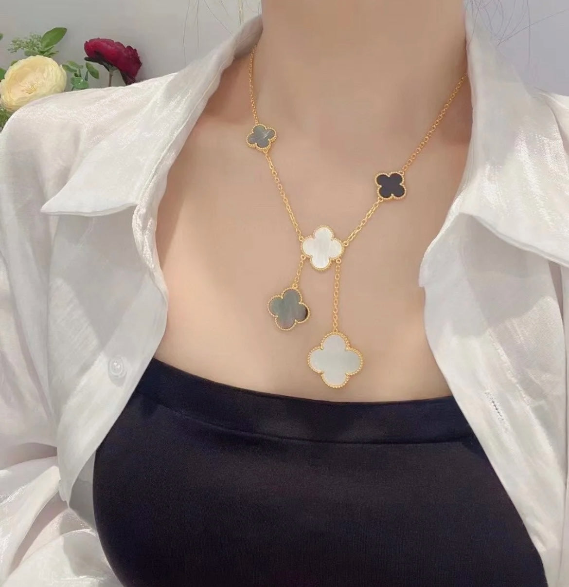 [Regal Jewels]CLOVER 6 MOTIF MOP ONYX GOLD NECKLACE