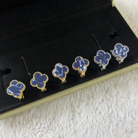 [Regal Jewels]CLOVER PIETERSITE MEDIUM STUD EARRINGS