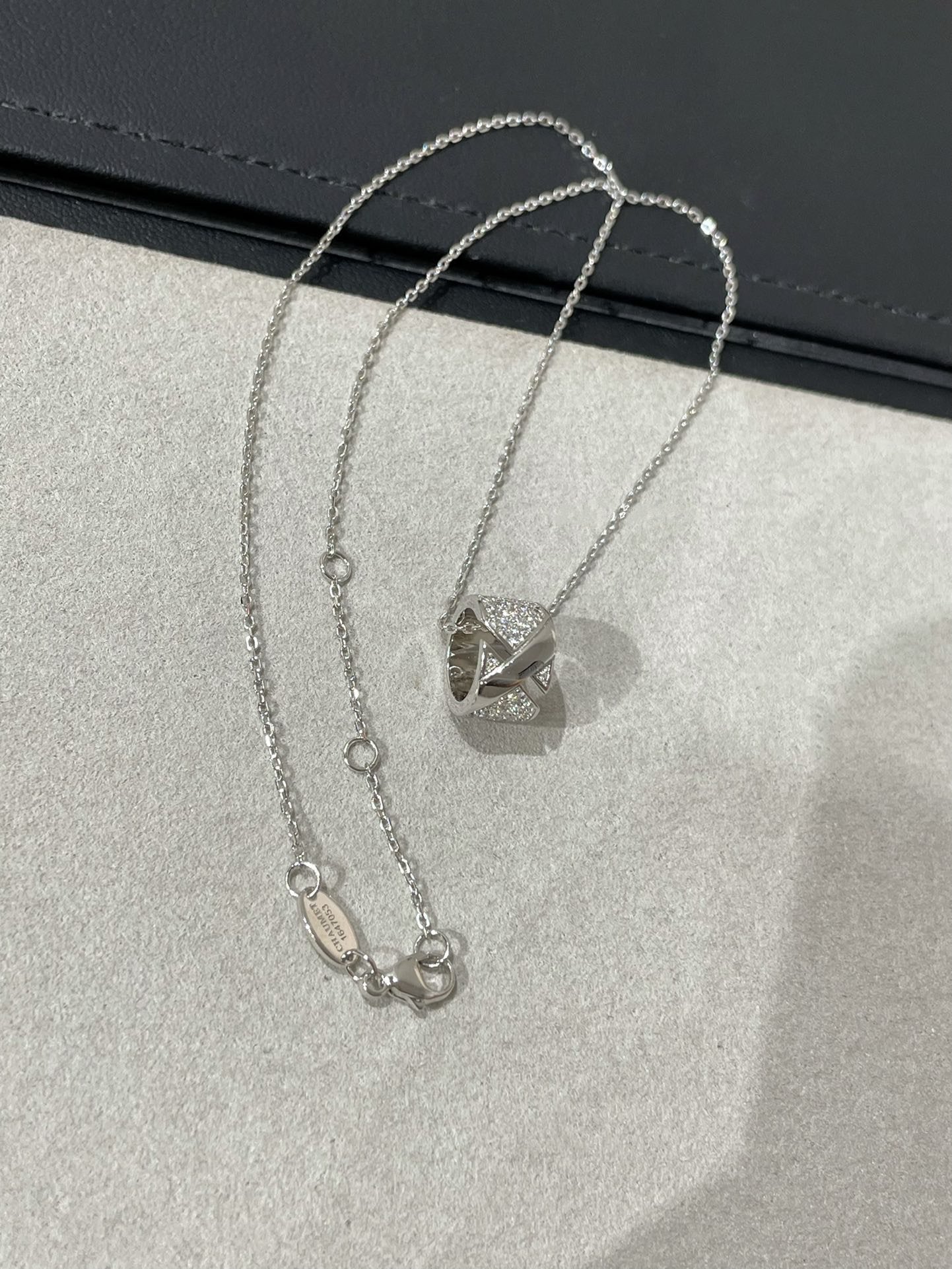 [Regal Jewels]LIENS EVIDENCE DIAMOND PAVED NECKLACE