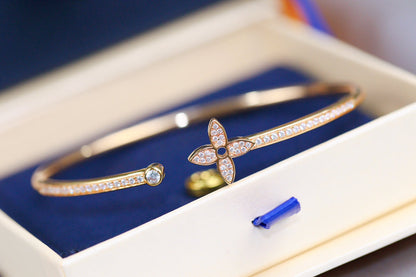 [Regal Jewels]IDYLLE PINK GOLD OPEN BRACELET DIAMOND PAVED