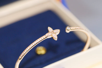 [Regal Jewels]IDYLLE PINK GOLD OPEN BRACELET DIAMOND PAVED