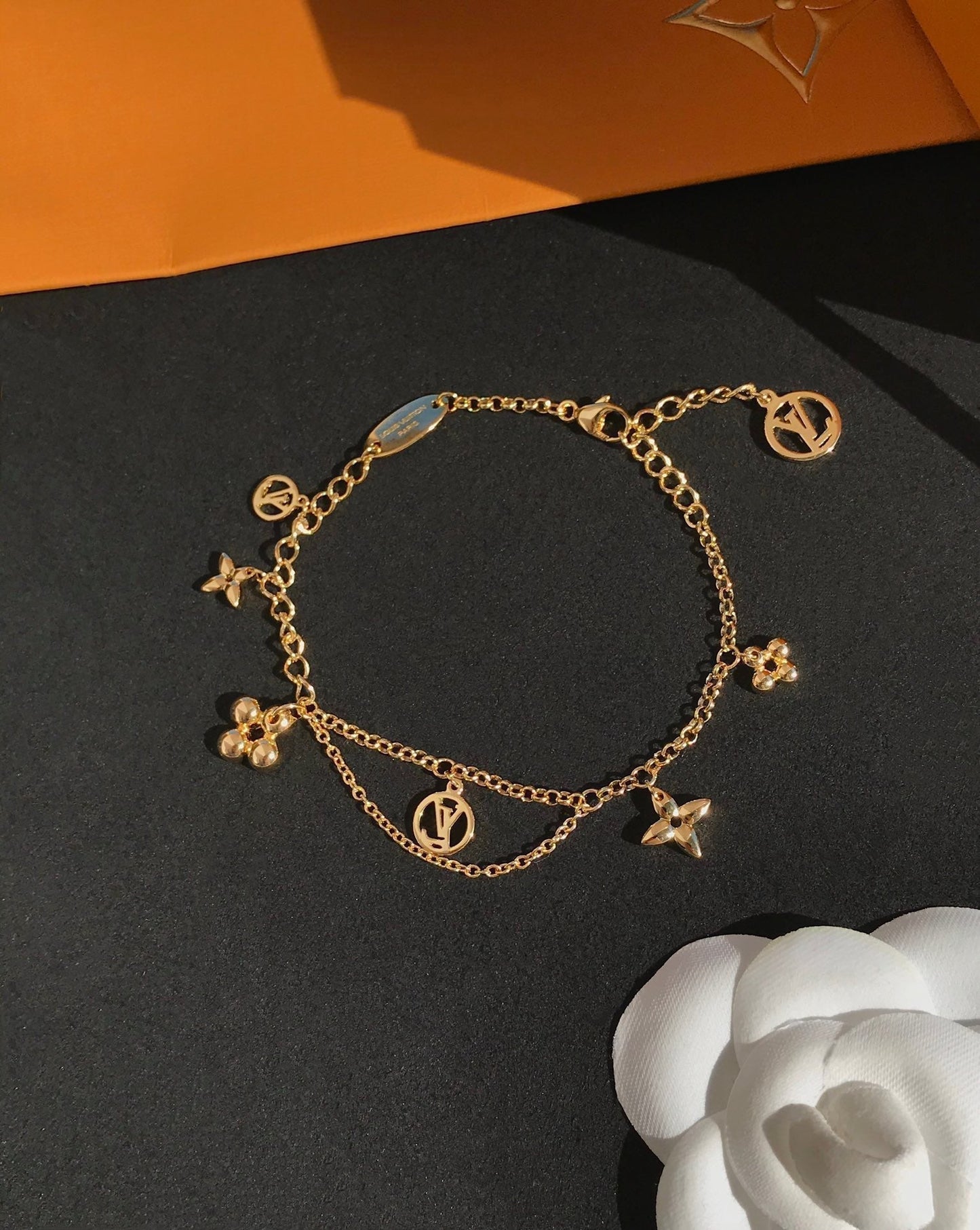 [Regal Jewels]BLOOMING PINK GOLD MOP BRACELET