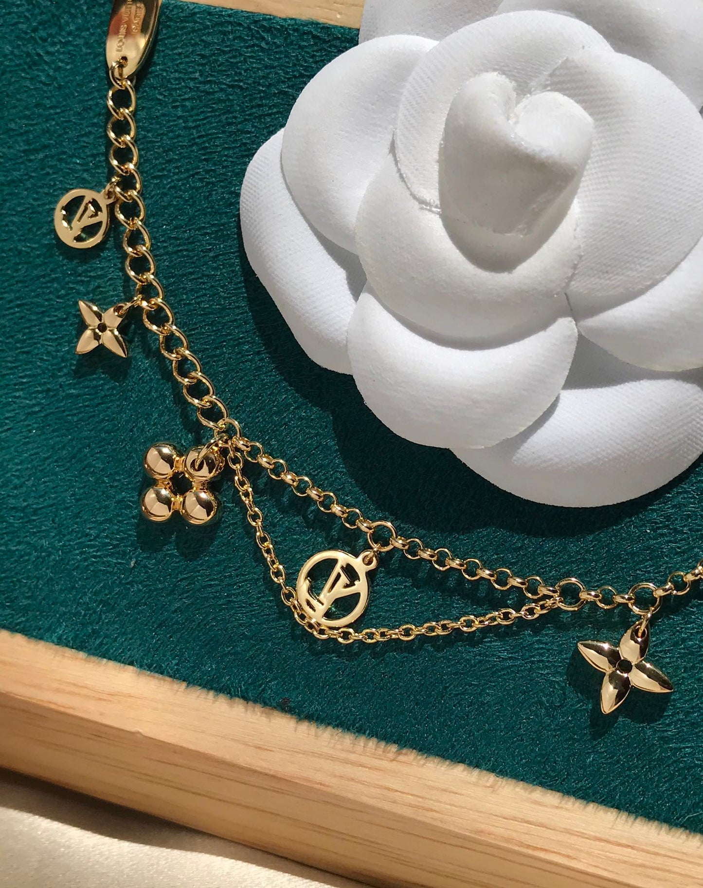 [Regal Jewels]BLOOMING PINK GOLD MOP BRACELET
