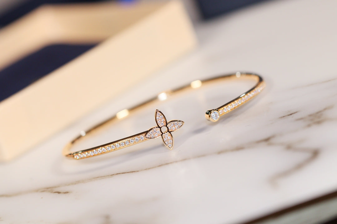 [Regal Jewels]IDYLLE GOLD OPEN BRACELET DIAMOND PAVED