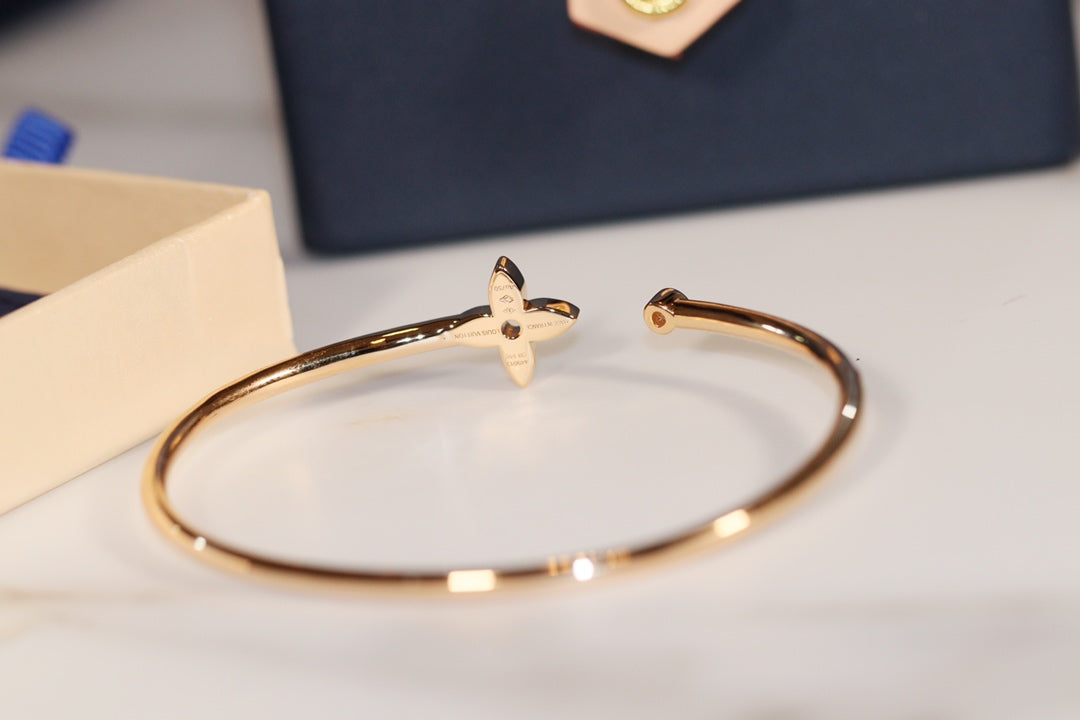 [Regal Jewels]IDYLLE GOLD OPEN BRACELET DIAMOND PAVED