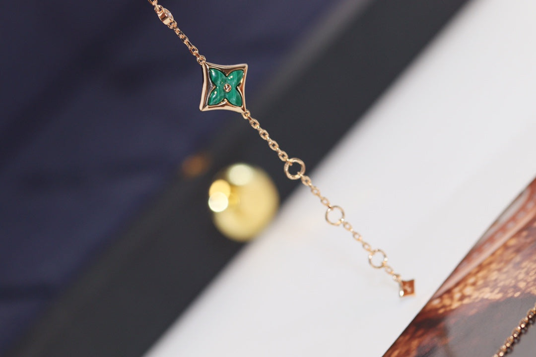 [Regal Jewels]STAR AND SUN 4 MOTIF PINK GOLD MALACHITE BRACELET