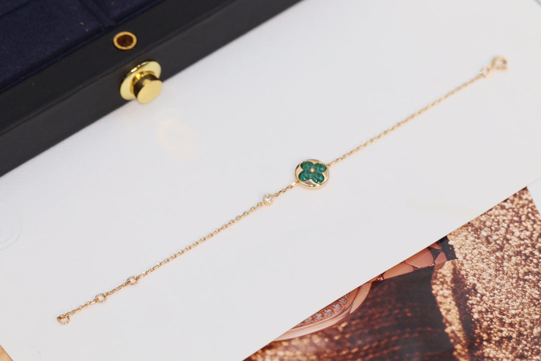 [Regal Jewels]STAR AND SUN 4 MOTIF PINK GOLD MALACHITE BRACELET