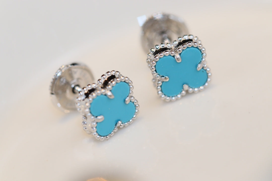 [Regal Jewels]CLOVER MINI TURQUOISE SILVER STUD EARRINGS
