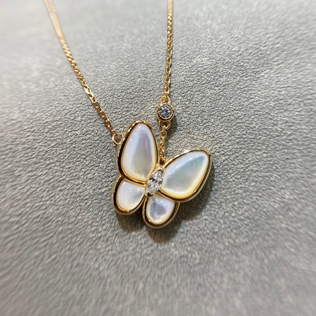 [Regal Jewels]BUTTERFLY MOP DIAMOND NECKLACE