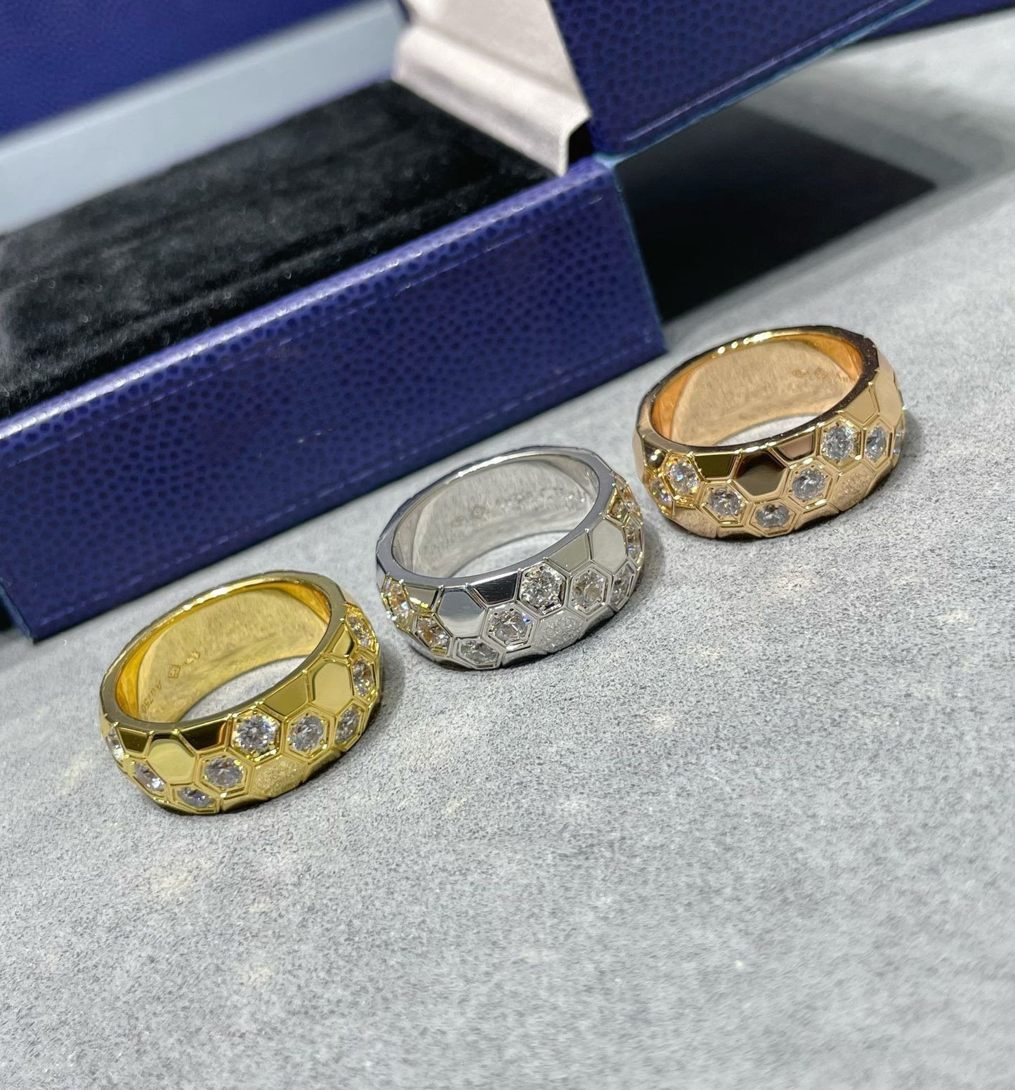 [Regal Jewels]BEE LOVE DIAMOND LARGE RING
