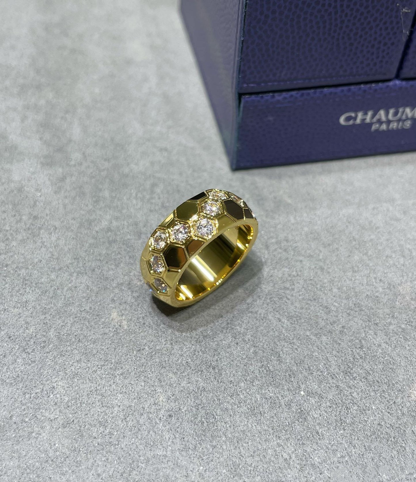 [Regal Jewels]BEE LOVE DIAMOND LARGE RING