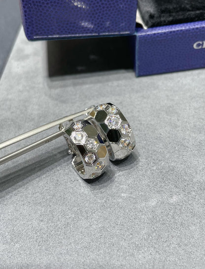 [Regal Jewels]BEE LOVE DIAMOND HOOP EARRINGS