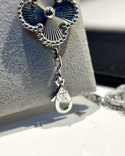 [Regal Jewels]CLOVER 5 MOTIF SILVER DIAMOND BRACELET