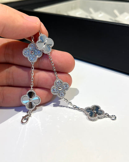 [Regal Jewels]CLOVER 5 MOTIF SILVER DIAMOND BRACELET
