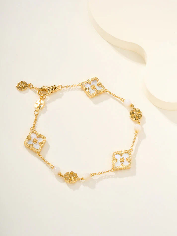 [Regal Jewels]B.C.L ENAMELED Three-Flower Bracelet£¨Trumpet)