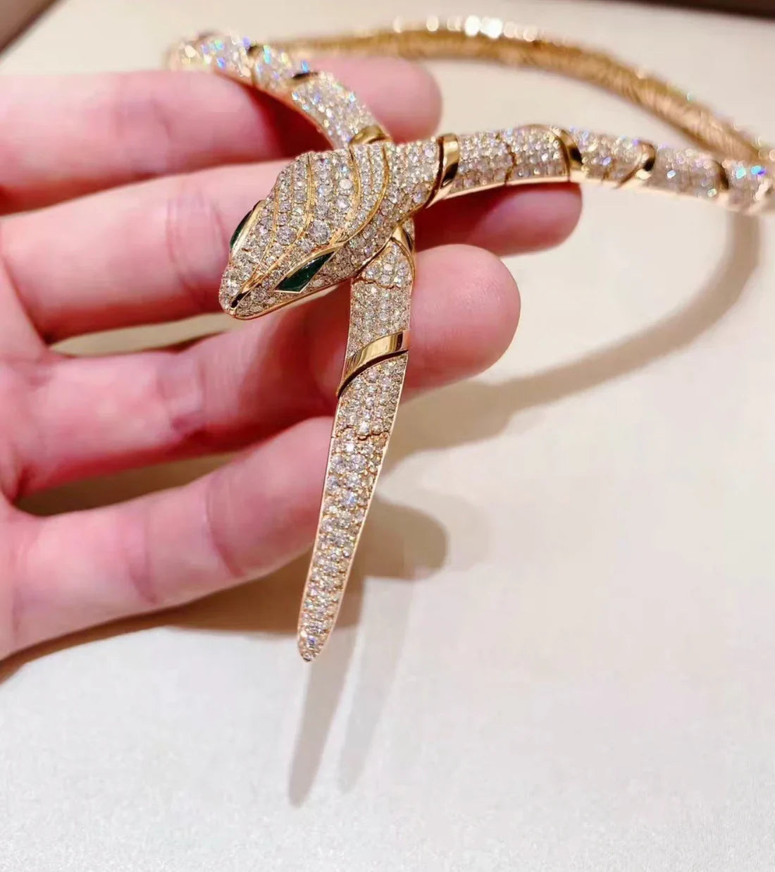 [✨Regal Jewels✨]HAUTE COUTURE GOLD SERPENTI NECKLACE