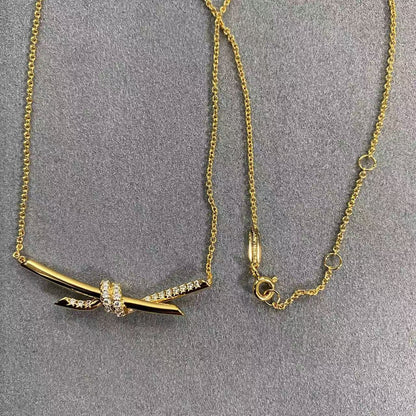 [Regal Jewels]T House Diamond-Studded Knot Necklace