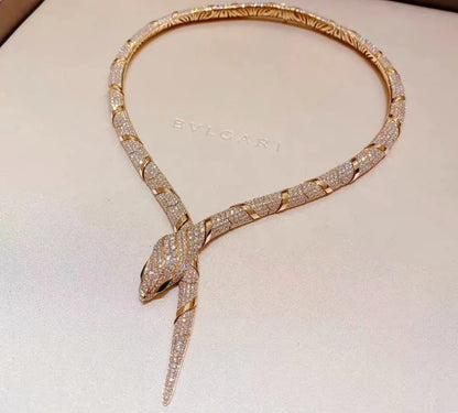 [✨Regal Jewels✨]HAUTE COUTURE GOLD SERPENTI NECKLACE