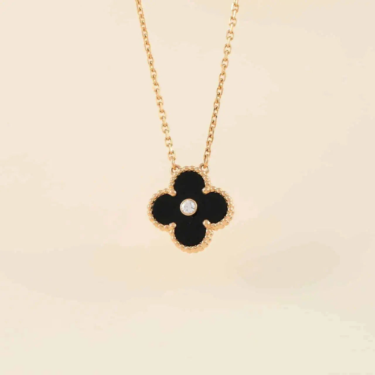 [Regal Jewels]CLOVER 15MM DIAMOND ONYX NECKLACE