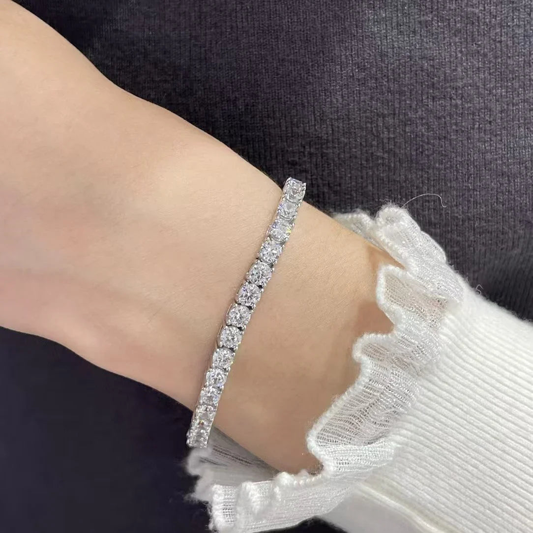 [Regal Jewels TENNIS BRACELET WITH FULL DIAMOND SETTING