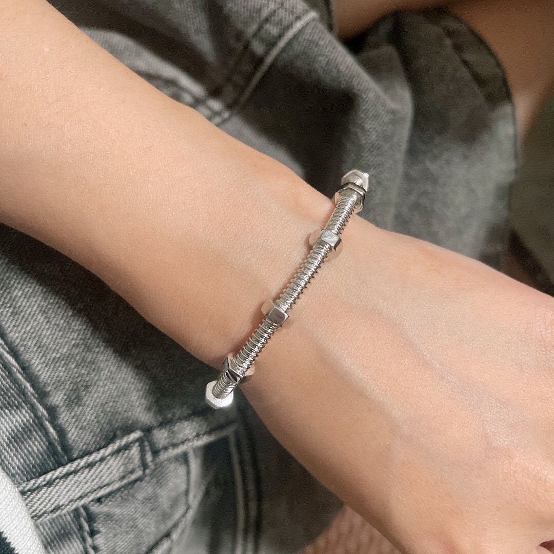 [Regal Jewels]Screw Series Bracelet