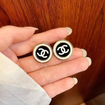 [Regal Jewels]Classic Double C Stud Earrings