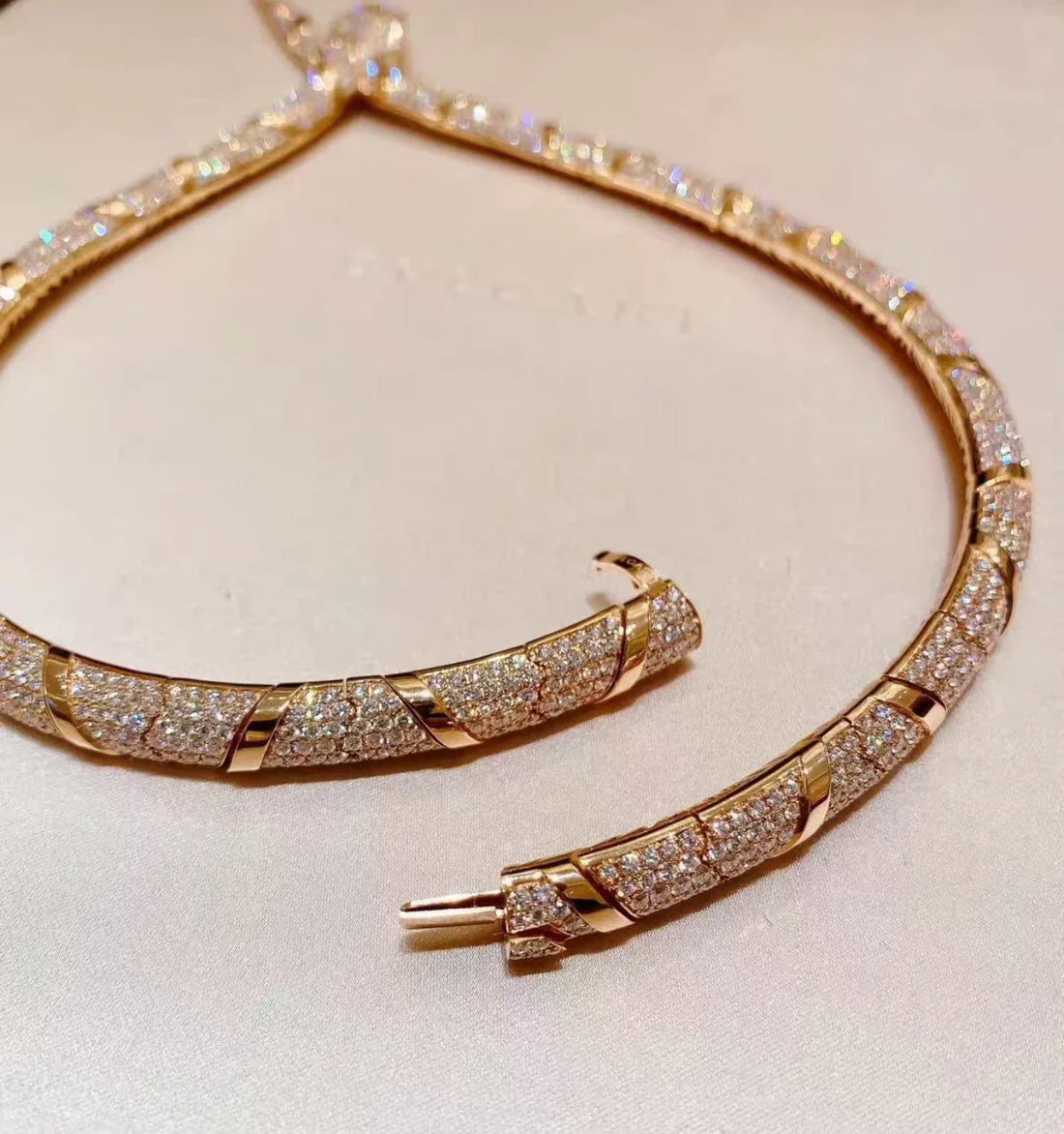 [✨Regal Jewels✨]HAUTE COUTURE GOLD SERPENTI NECKLACE