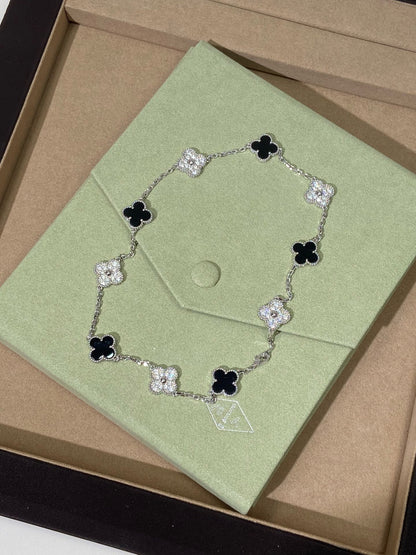 [Regal Jewels]Four-Leaf Clover Ten Elements Panda Diamond Silver Necklace