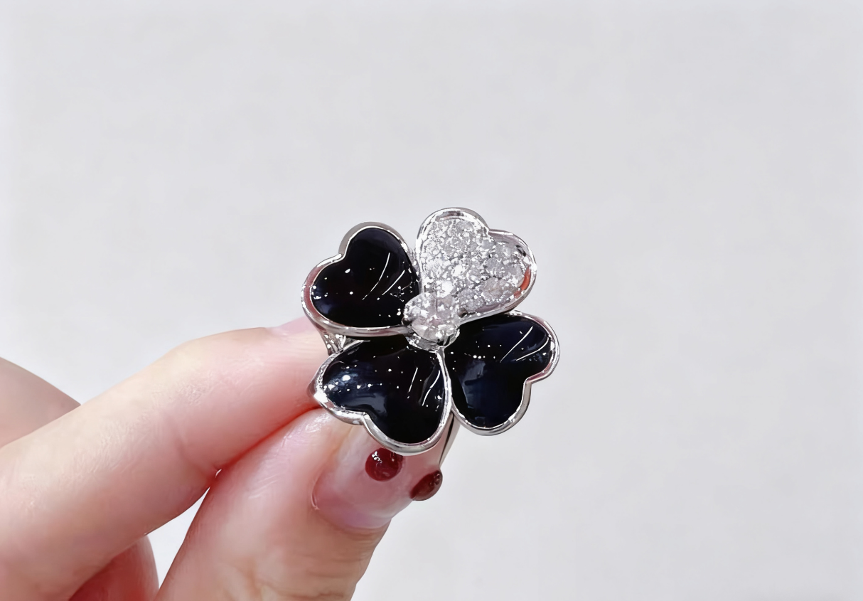 [Regal Jewels]Heart-Shaped Four-Leaf Clover Ring