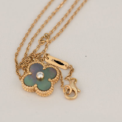 [Regal Jewels]CLOVER 15MM DIAMOND AND MOTHER-OF-GREY NECKLACE