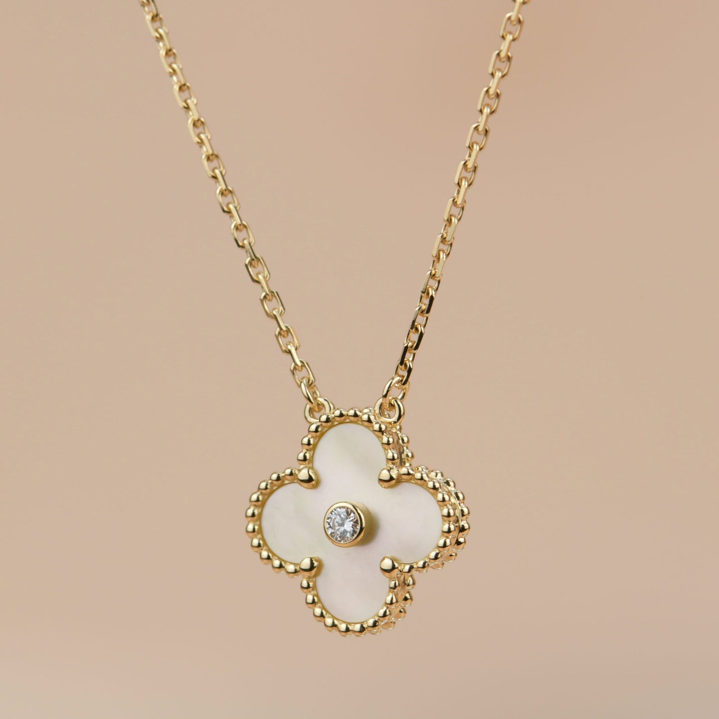 [Regal Jewels]CLOVER 15MM DIAMOND GOLD MOTHER OF PEARL NECKLACE