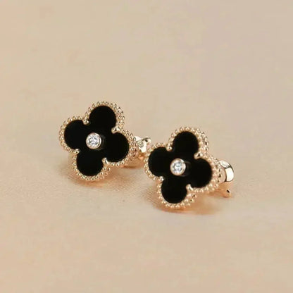 [Regal Jewels]CLOVER MEDIUM 1 MOTIFS ONYX DIAMOND EARRINGS