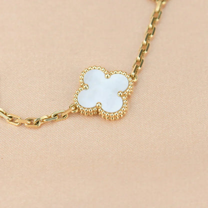 [Regal Jewels]CLOVER WHITE PEARL MOP 5 MOTIF BRACELET COLLECTION