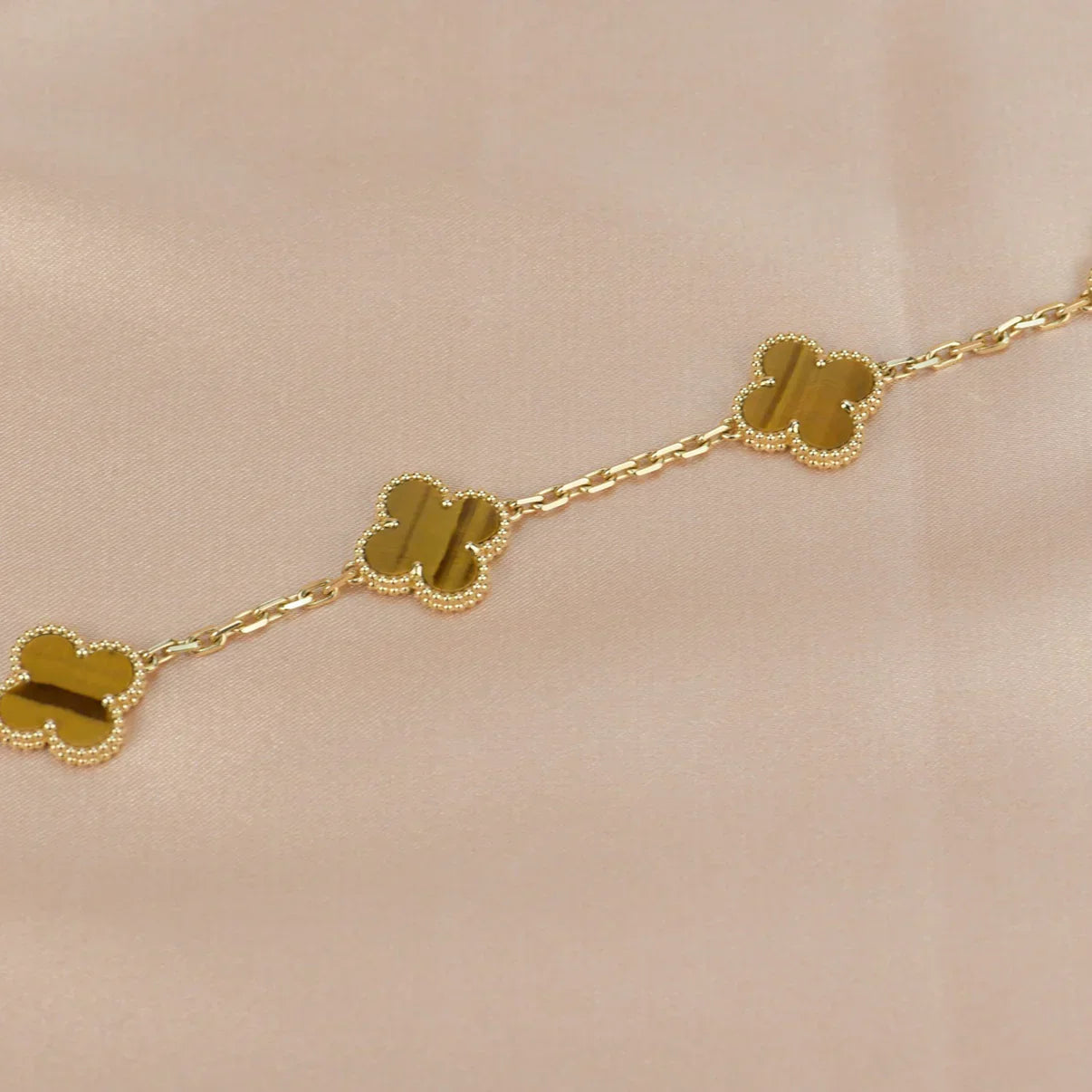 [Regal Jewels]CLOVER 5 MOTIFS TIGER EYE BRACELET COLLECTION