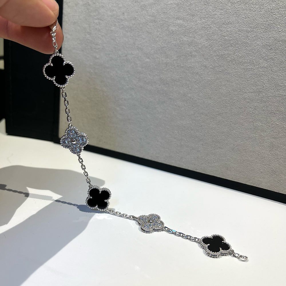 [Regal Jewels]CLOVER 5 MOTIF ONYXS DIAMOND BRACELET SILVER