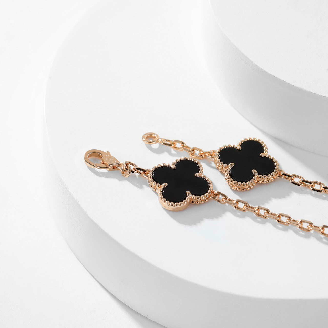 [Regal Jewels]CLOVER 10 MOTIFS ONYX NECKLACE