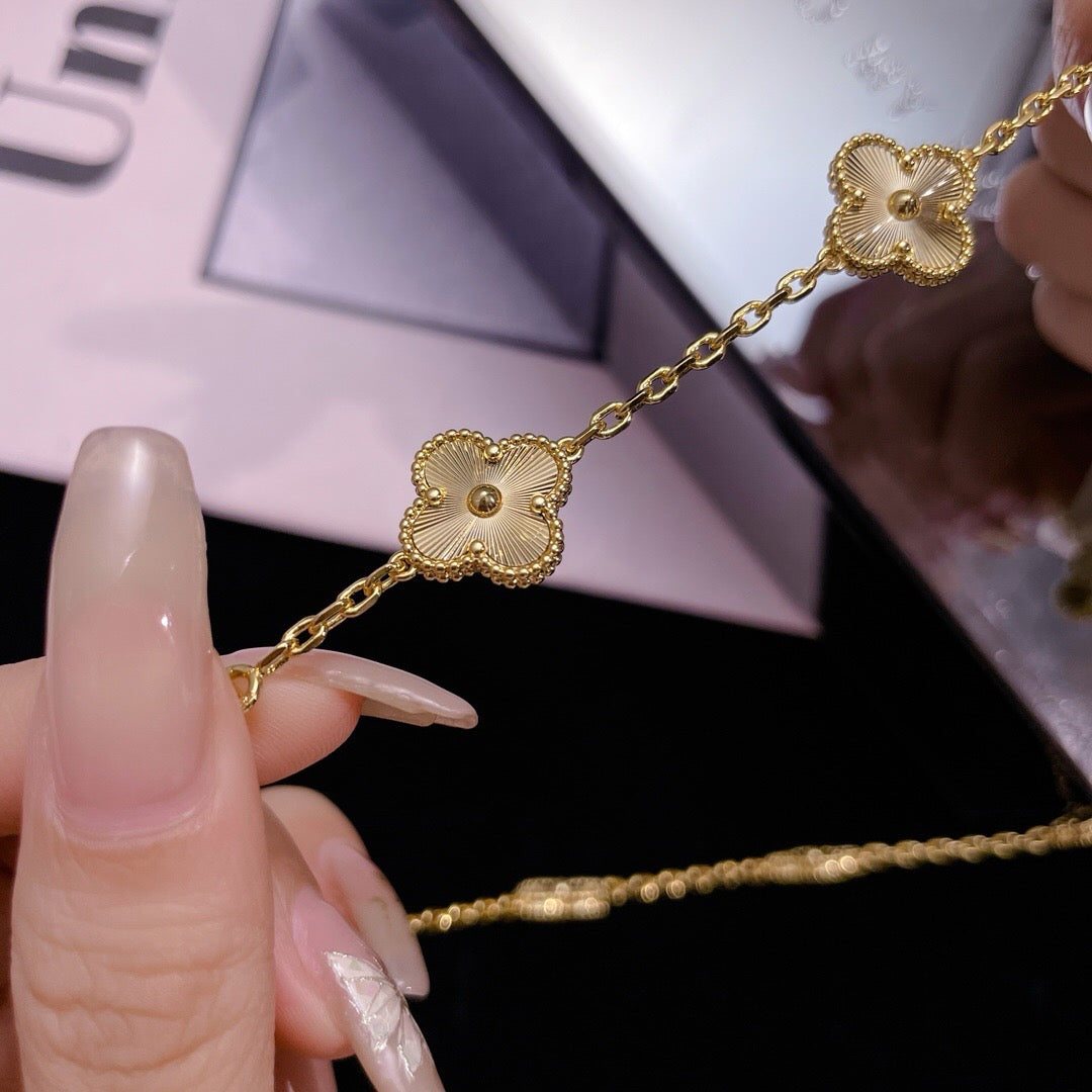 [Regal Jewels]CLOVER 10 MOTIFS LASER NECKLACE