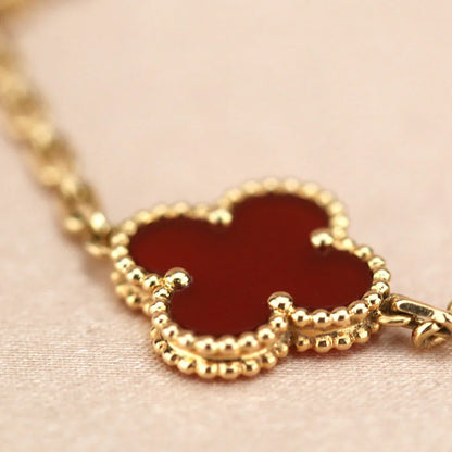 [Regal Jewels] CLOVER 5 MOTIF RED CORNELIAN BRACELET COLLECTION