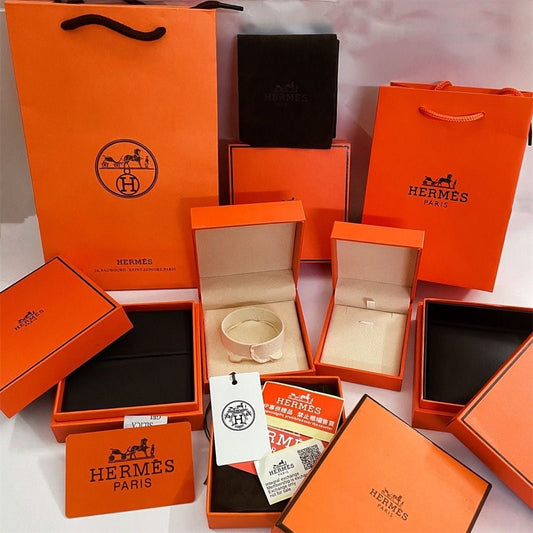 [Regal Jewels]HM BRACELET NECKLACE RING BOX GIFT BAG